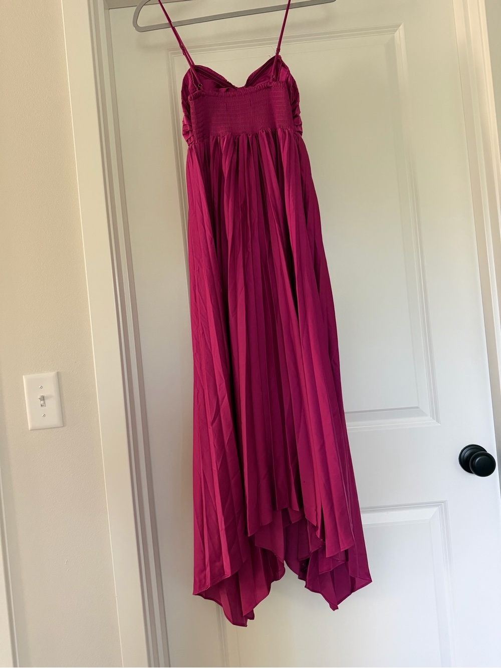 Petal & Pup Fuchsia Pleated Midi Dress with Spaghetti Straps - Picture 7 of 8